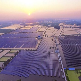 世界最大の太陽光発電補完グリッド接続ソーラー発電所が稼働し、466万トンの二酸化炭素排出量を削減