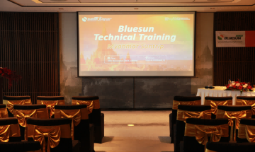 ミャンマーでのBluesun技術トレーニング
    