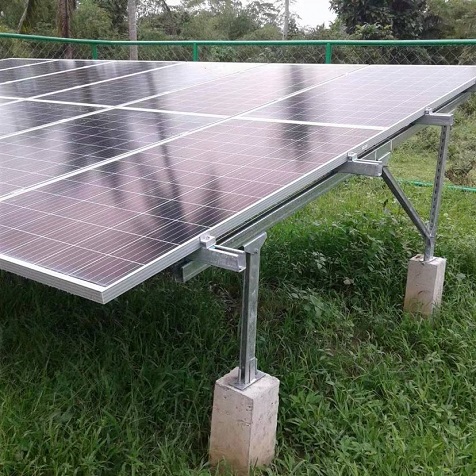 フィリピンの太陽光発電システム
        